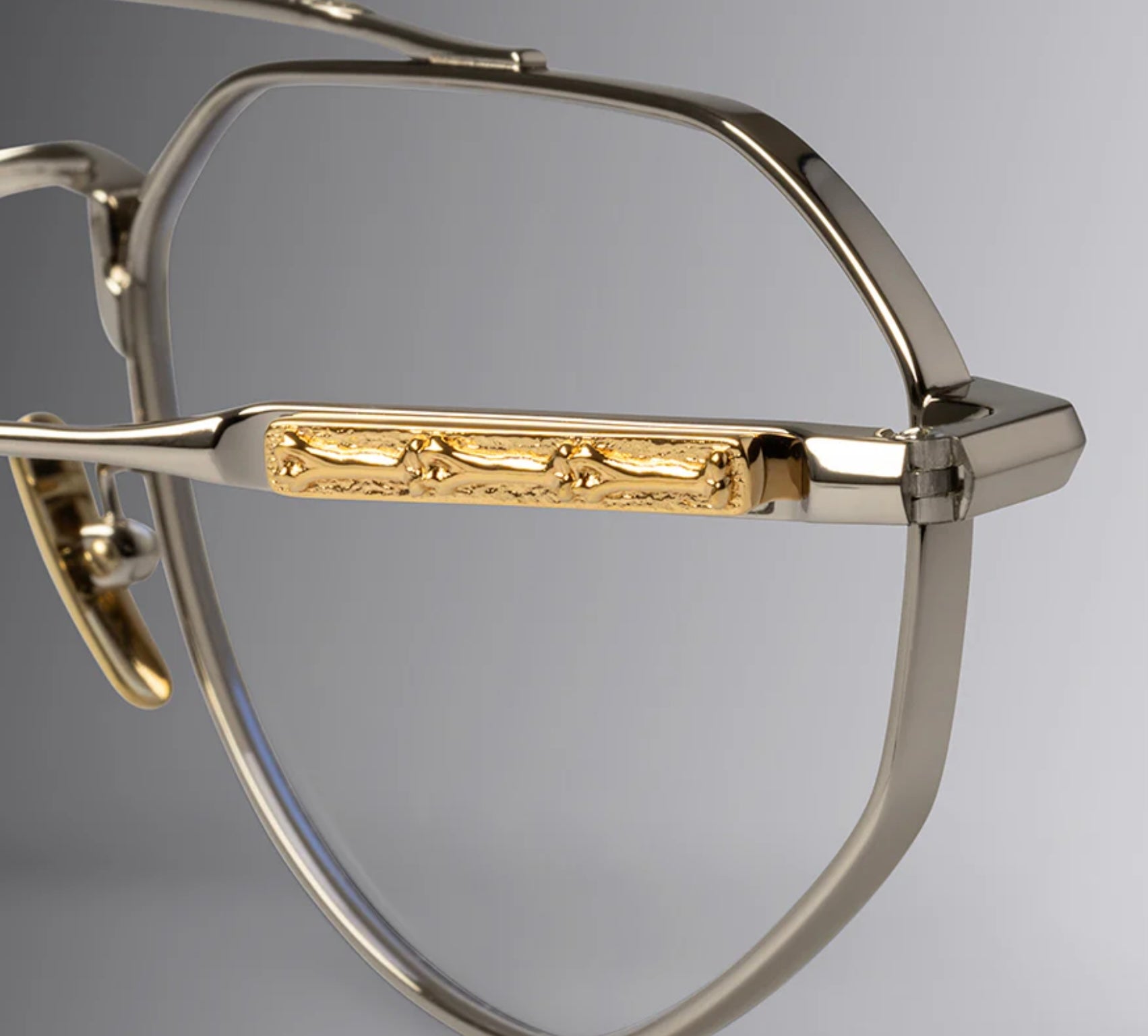 Cutler & Gross The Great Frog 017