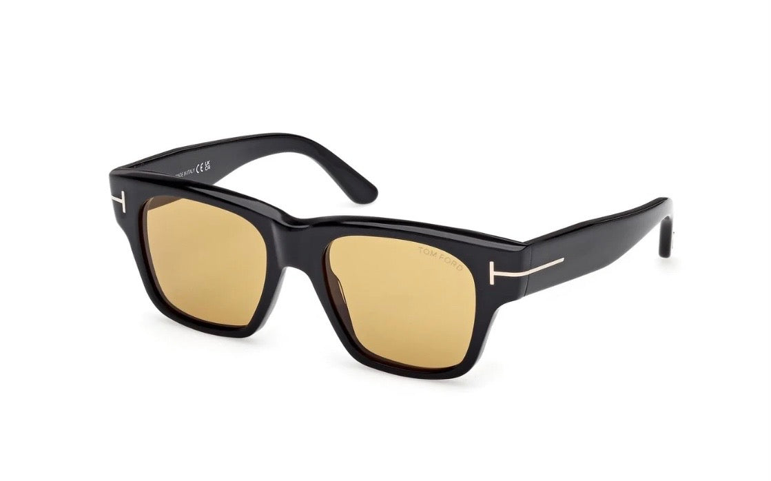 Tom Ford Caine 02